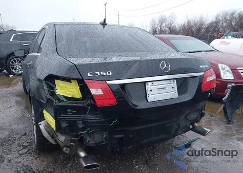 2013 Mercedes-Benz E 350 4Matic из США, поврежденный, VIN WDDHF8JB9DA723688